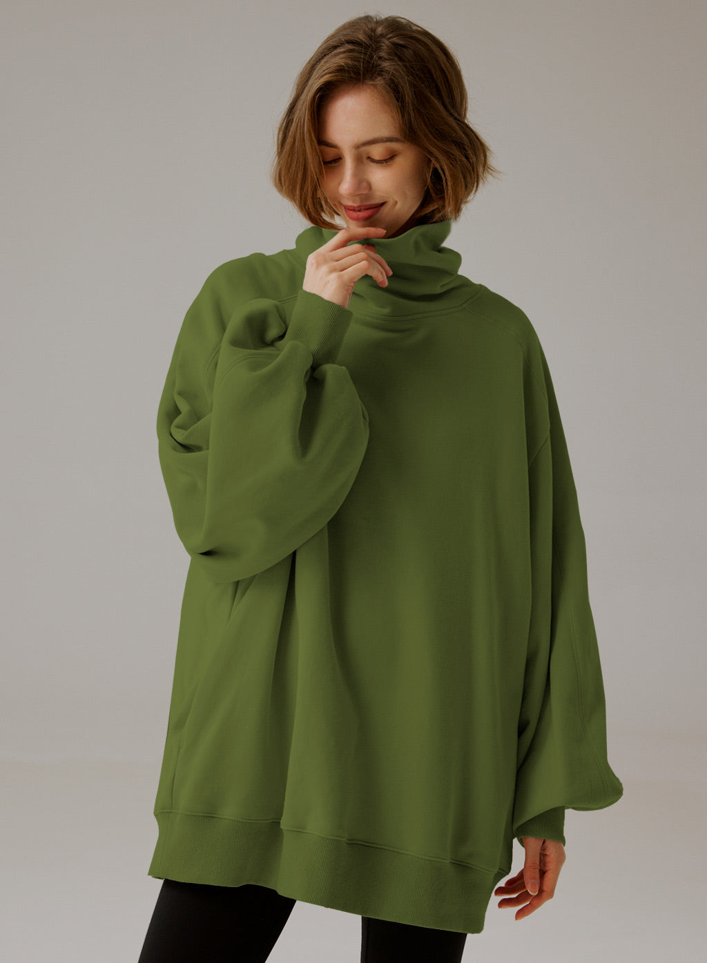 Felpa Oversize Collo Alto - Comfort Elegante 